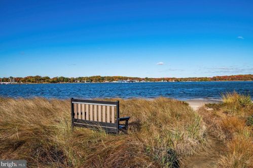 3717 Parke Dr, Edgewater MD 21037-4115 exterior