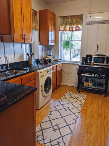 1734 Sedgwick St, Chicago IL 60614-5722 exterior