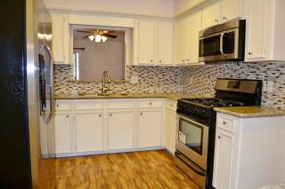 51 Mistybreeze Cir, Spring TX  77381-3064 exterior