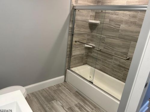 51 Leslie Pl, Irvington NJ  07111-1106 exterior