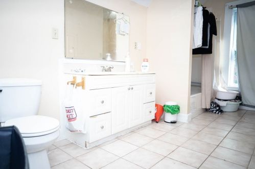 30 Uxbridge St, Worcester MA 01605-2512 exterior