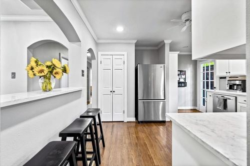 5908 Ellsworth Ave, Dallas TX 75214-2617 exterior