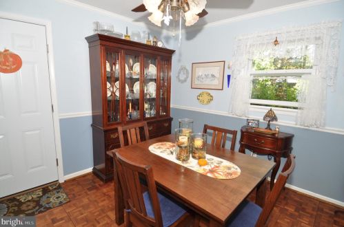 4 Hanover Dr, Cookstown NJ 08511-1005 exterior