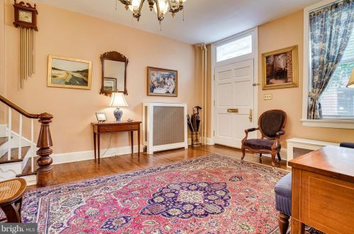 126 Fairfax St, Alexandria VA 22314-3331 exterior