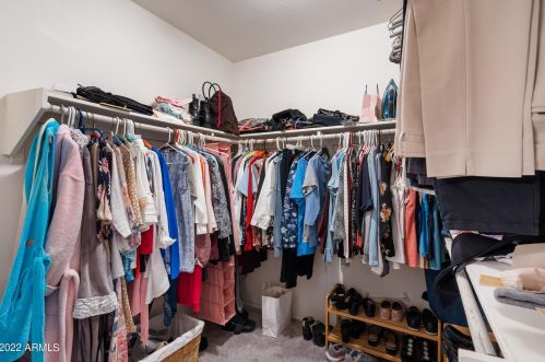 14440 26 Ave, Phoenix AZ 85023-5940 exterior