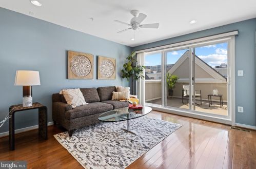 1016 4 St, Washington DC 20001-2516 exterior