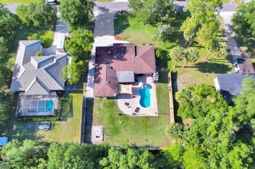 2689 Rainbow Dr, Fort Pierce, FL 34981-4982