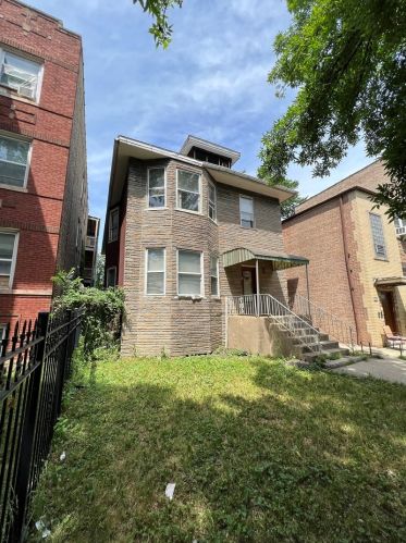 4918 Spaulding Ave, Chicago, IL 60625-5005