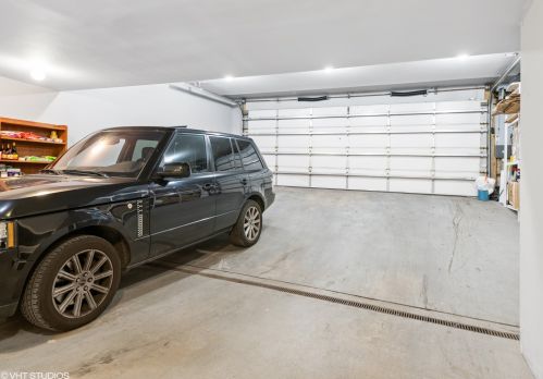 1845 Orch St, Chicago IL 60614-5106 exterior