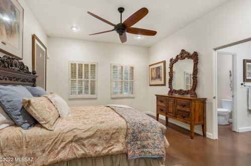 2100 4 St, Tucson AZ 85705-7806 exterior