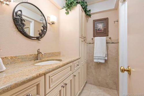 1460 Sunshine, Fort Pierce FL 34952-6009 exterior