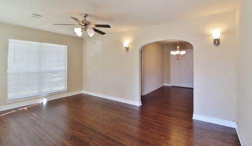 3819 Dawes Dr, Dallas TX  75211-6117 exterior