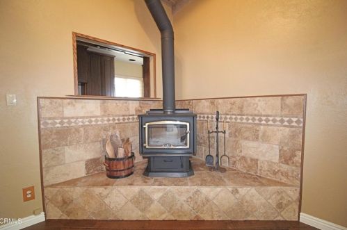 3715 Sunset Ln, Oxnard CA 93035-4133 exterior