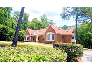 8425 Rockbridge Rd, Lithonia, GA 30058-5885