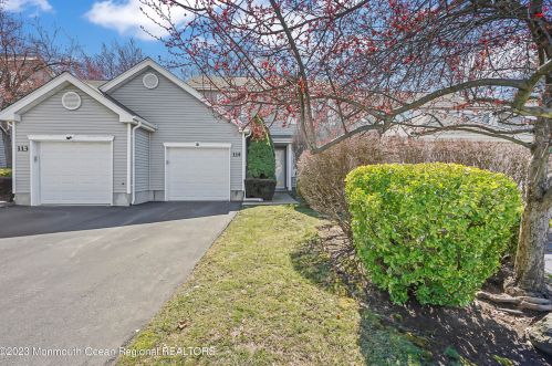 114 Mimosa Ln, East Freehold, NJ 07728-4151