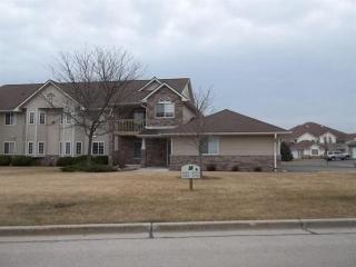 4769 Maple Leaf Cir, Milwaukee, WI 53220-2782