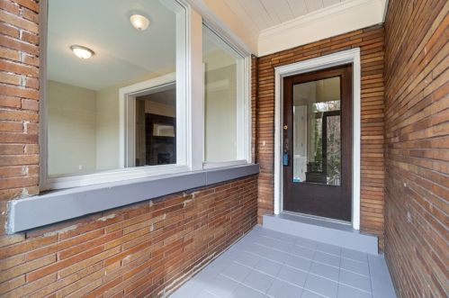 1245 Denniston St, Pittsburgh PA  15217-1328 exterior