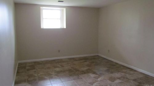 9 Harvard Dr, Poughkeepsie NY 12603-1159 exterior