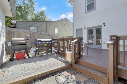 1863 Francis Ave, Atlanta GA  30318-2723 exterior