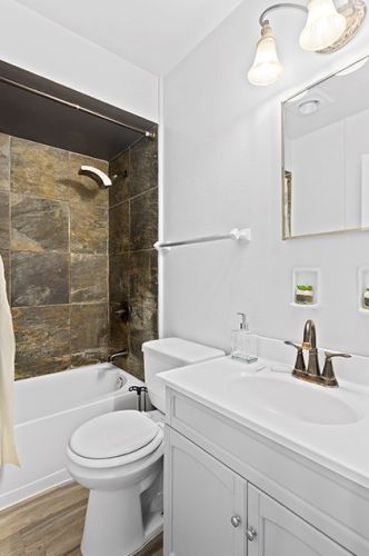 5522 37, Milwaukee WI 53209-4734 exterior