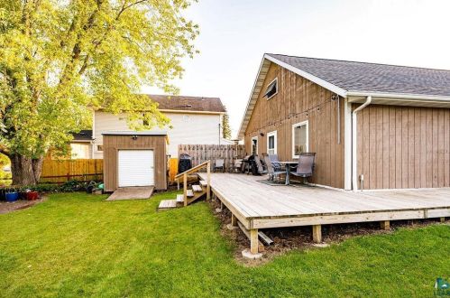 517 71 Ave, Duluth MN 55807-1844 exterior