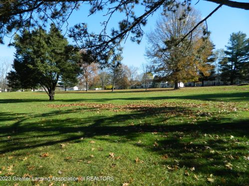 5912 Okemos Rd, Haslett MI 48840-9519 exterior