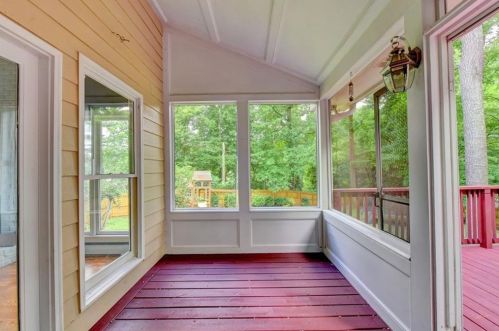 2842 Cardinal Lk Dr, Duluth GA 30096-3934 exterior