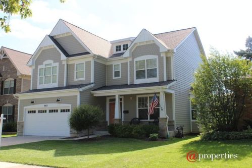 960 Saylor Ave, Elmhurst, IL 60126-5012