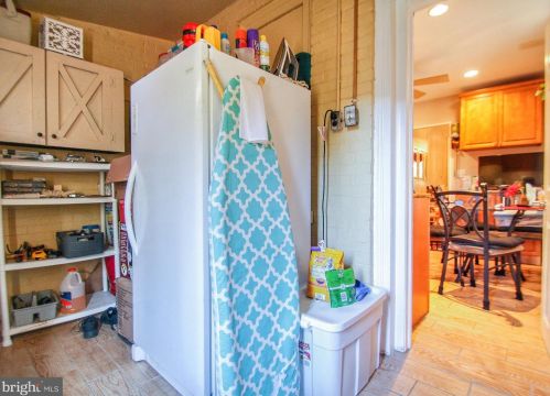 7132 Bryan St, Philadelphia PA 19119-1635 exterior