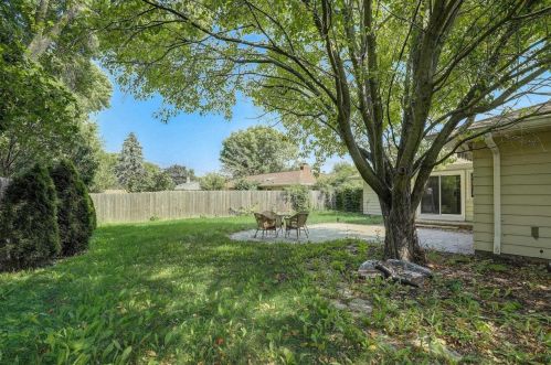 4510 Odana Rd, Madison WI  53711-1445 exterior