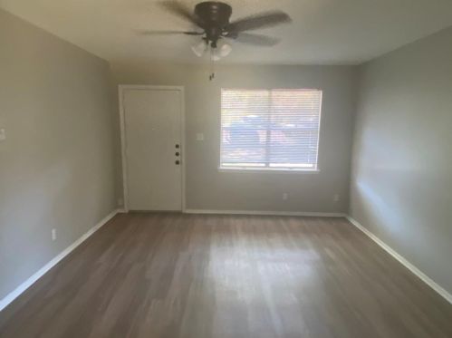 1006 Audrey Ct, Austin TX  78704-6907 exterior