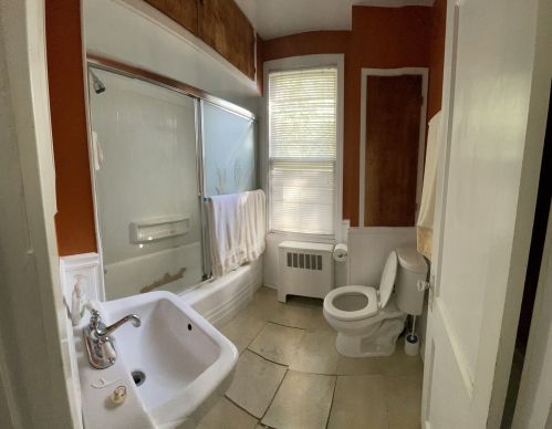 305 Wilcox, Joliet IL 60435-6971 exterior