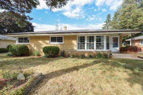 6252 Plainfield Ave, Milwaukee, WI 53220-3060