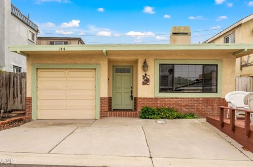 144 San Fernando Ave, Oxnard, CA 93035-4578