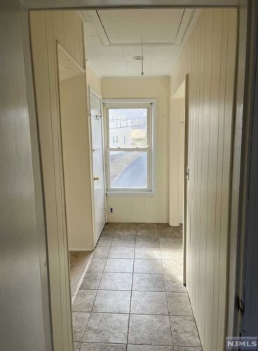 15 2nd St, Kinnelon NJ  07405 exterior