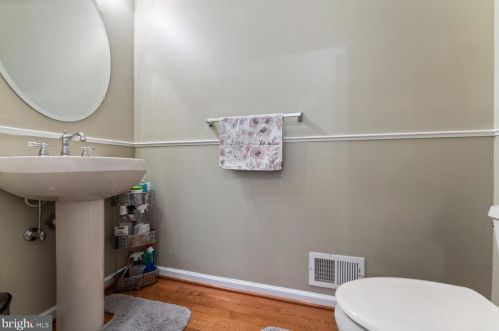 43 Caleb Ln, Princeton NJ 08540-6136 exterior