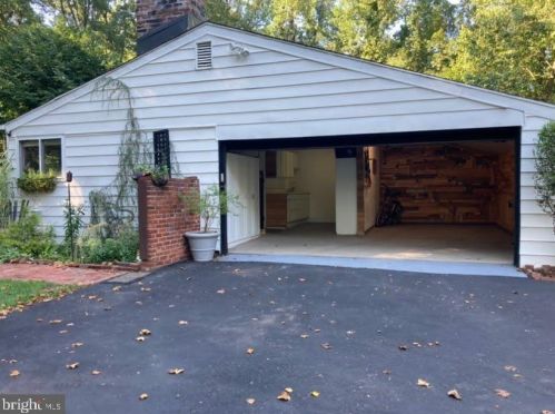 12 Bryn Mawr Pl, Media PA 19063-5335 exterior