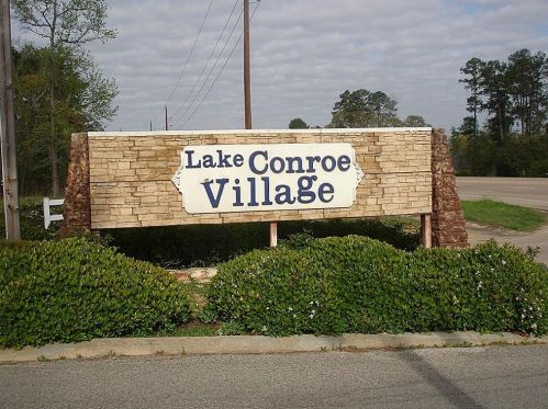 16742 Hammon, Montgomery TX  77316-6719 exterior