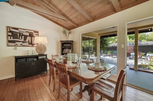 1014 San Miguel Rd, Concord CA 94518-2054 exterior