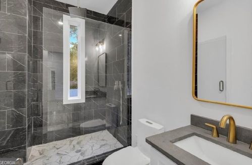 1198 Milmar Dr, Atlanta GA exterior