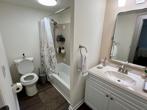 4204 Charlemagne Cir, Pittsburgh PA  15237-2912 exterior