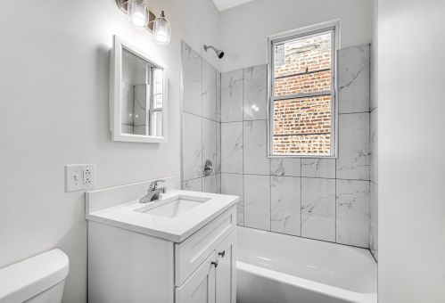 3750 Cermak Rd, Chicago IL  60623-3013 exterior