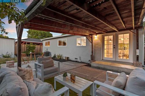 1325 Linden Dr, Concord CA  94520-4017 exterior