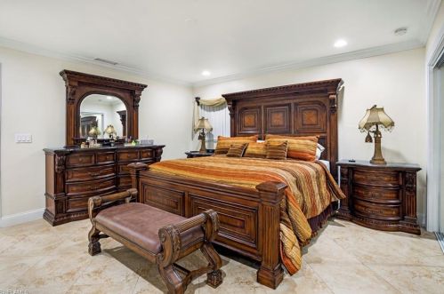 2022 44 Ter, Naples FL 34116-6441 exterior