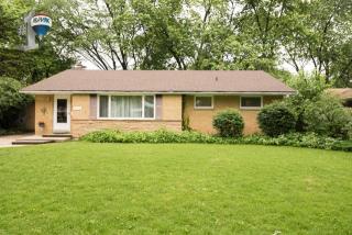 629 Seneca Dr, Aurora, IL 60506-3644
