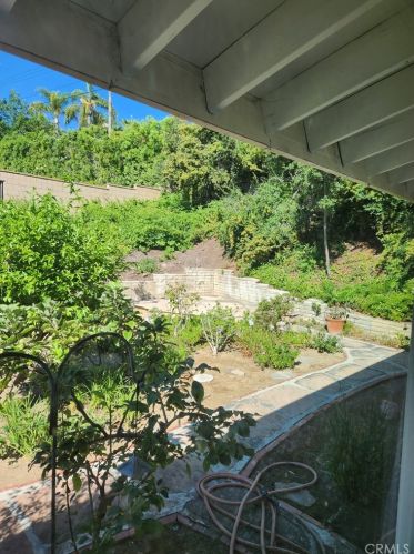 1324 Kroeger Ave, Fullerton CA exterior