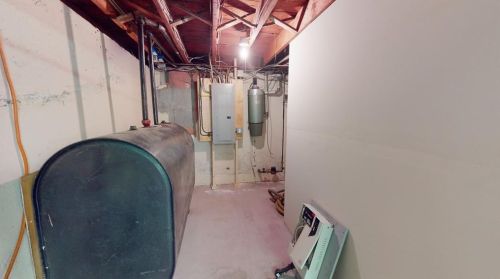 103 Madeleine Ave, Woonsocket RI 02895 exterior