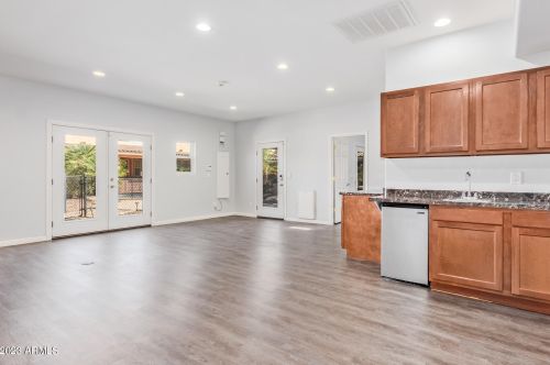 16402 40 Pl, Phoenix AZ 85050-8973 exterior