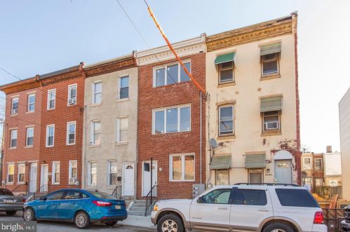 2051 9 St, Philadelphia PA 19147-4628 exterior