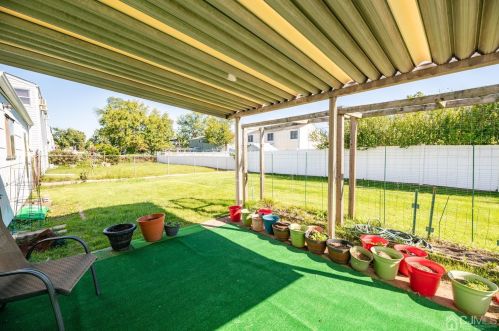 15 Sims Rd, Edison NJ 08817-3034 exterior